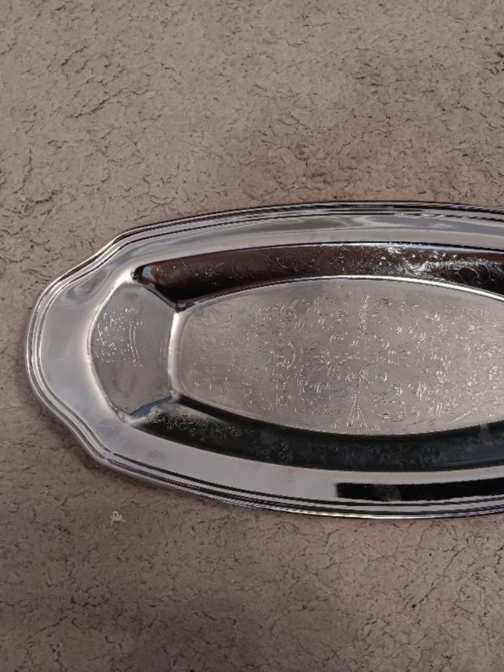 Vintage Irvinware 13x6.5 Curved Chrome Bread Tray w/Etched Floral/Damask Pattern